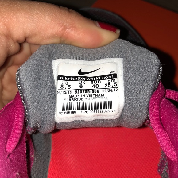 Nike Flex Running Shoes - Picture 3 of 3